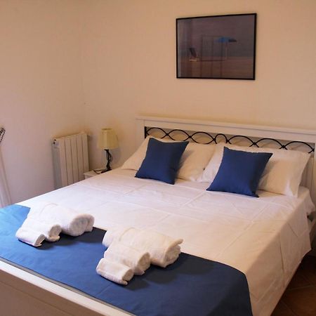 L'Alloggio-Not Just Rooms Olbia Exterior photo